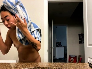 Small Tit Teen Cums On Cam